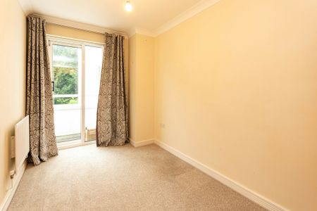 High Street, Berkhamsted, HP4 2BT - Photo 2