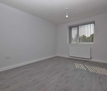 Appleton Village, Widnes, Widnes, WA8 - Photo 5