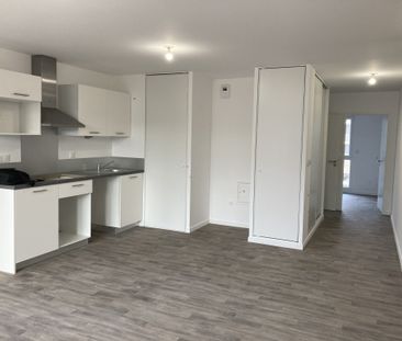 Location Appartement 2 pièces 52m² EPRON 14610 - Photo 6