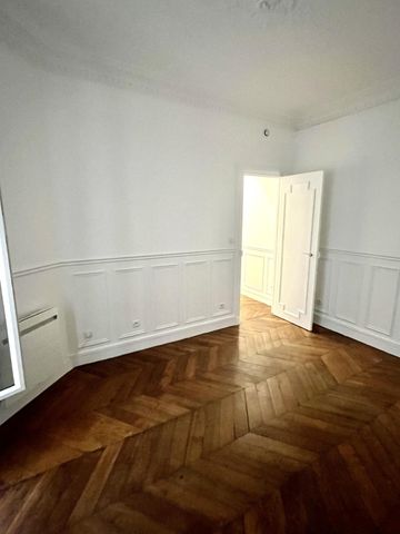 A LOUER 3P RENOVE CONVENTION - Photo 2