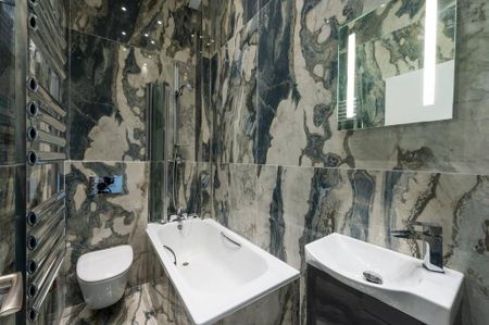 2 bedroom flat to rent - Photo 4