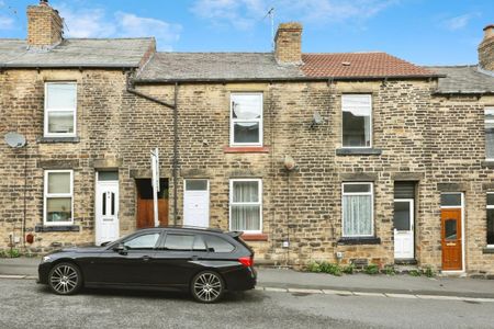 2 bedroom House To Let - Photo 5