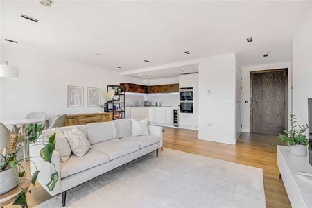 Exchange Gardens, London, SW8 1BQ - Photo 3