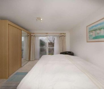 Highview House, Queens Road, Hendon, London, NW4 - Photo 3