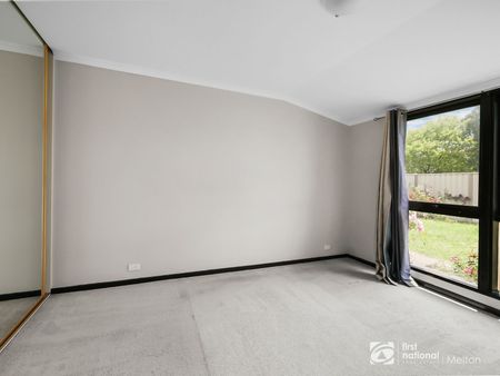 Charming Family Home in Convenient Mewlton West Location - Photo 3