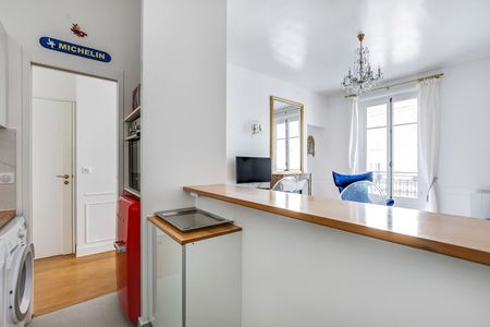 Rue Marbeuf - Photo 4