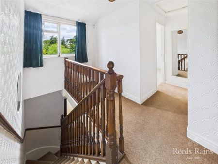 4 bedroom detached house to rent - Photo 4