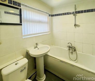 2 bedroom terraced house to rent - Photo 5