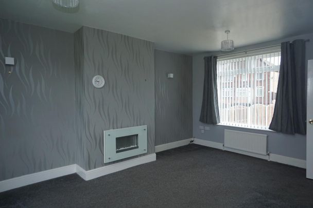3 bedroom House To Let - Photo 1