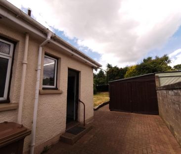 4 bedroom detached house to rent - Photo 1