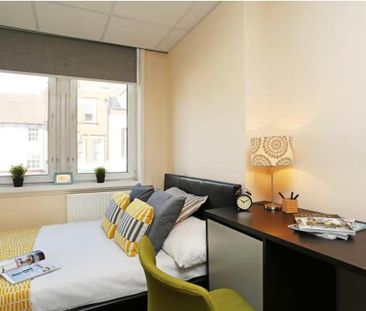 1 bedroom private hall to rent - Photo 6