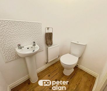 Rhosyn Close, NEWPORT - Photo 1