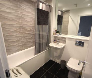 2 bedroom terraced house to rent - Photo 6