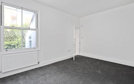 Monument Green, Weybridge, Surrey, KT13 - Photo 5