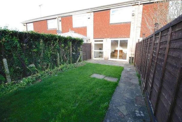 Leaholme Way, Ruislip, Middlesex, HA4 - Photo 1