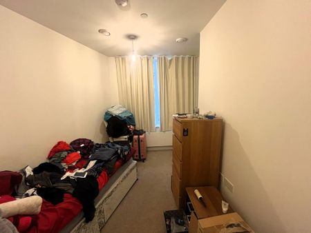 3 bedroom flat to rent - Photo 5