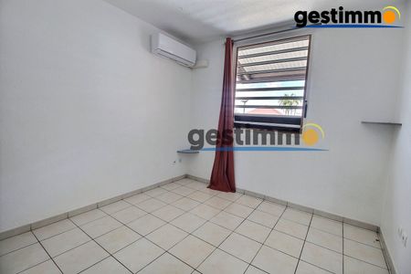 Location Appartement 2 pièces 42m² CAYENNE 97300 - Photo 2