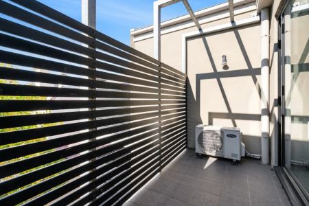 Boutique block with convenience and comfort - Photo 5