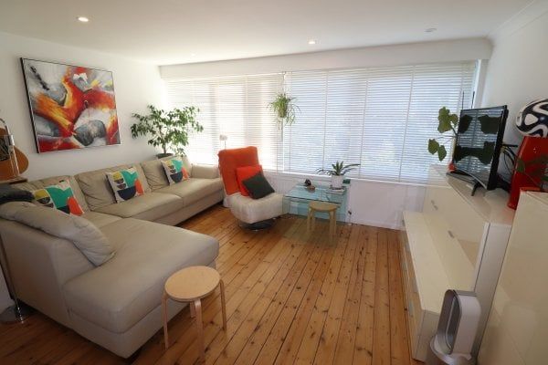 BRENTWOOD, Property for rent - Photo 1