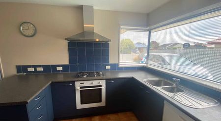 Modern Cosy Home - Photo 3