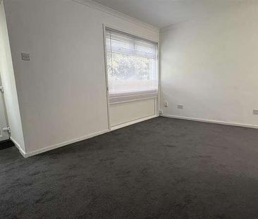 Fairbanks Close, Coventry, CV2 - Photo 3