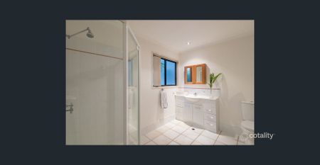 Walk to Noosa River! - Photo 5