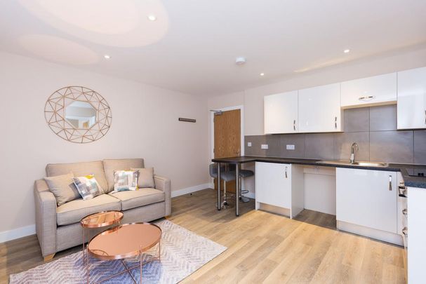 2 bedroom flat to rent - Photo 1