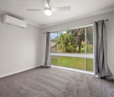 Three Bedroom House - Photo 5