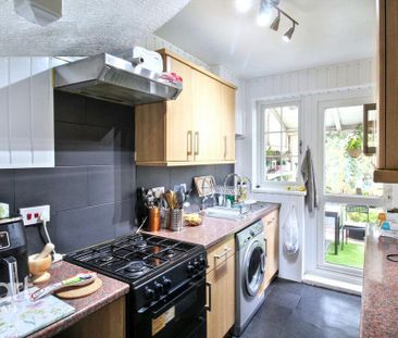 2 bedroom terraced house to rent - Photo 6