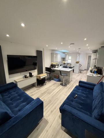 73 Teignmouth Road - Photo 4