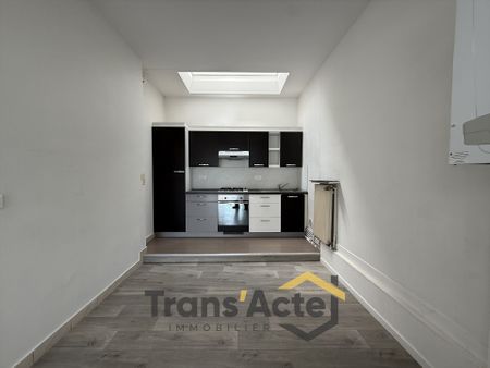 Location Appartement 3 pièces 75m² ARRAS 62000 - Photo 4