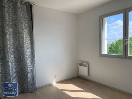 Appartement à louer 4 pièces 78.04m² - Photo 4