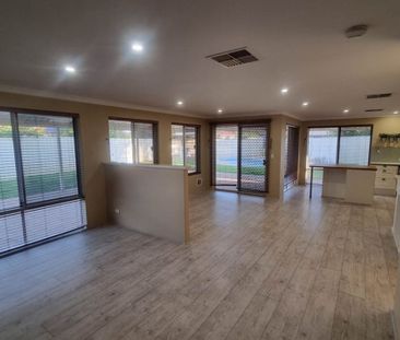 Spacious Family Home with Pool&excl; - Photo 3