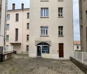 Location Appartement 2 pièces 35m² AUBENAS 07200 - Photo 3