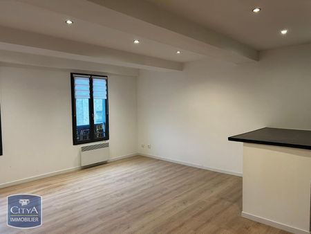 Location Appartement 5 pièces 105m² CLERMONT L HERAULT 34800 - Photo 2