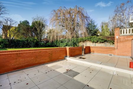 Hampstead Heights, Fitzjohns Avenue, Hampstead, London, NW3 6PH - Photo 3