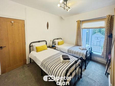 New Road, Neath Abbey, NEATH - Photo 4