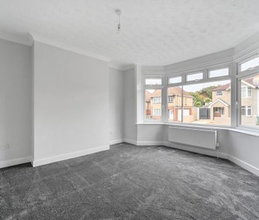 4 bedroom detached house to rent - Photo 6
