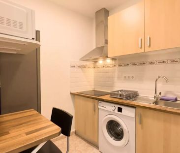 Room in shared apartment in Barcelona - Foto 6