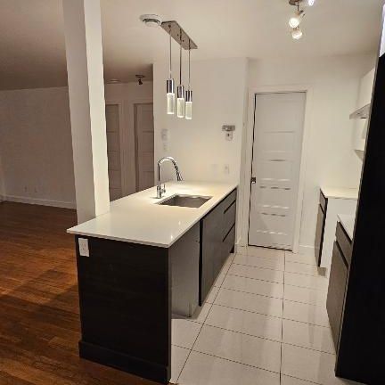 Grand 41/2 à louer proche de la plage Recroparc - Photo 1