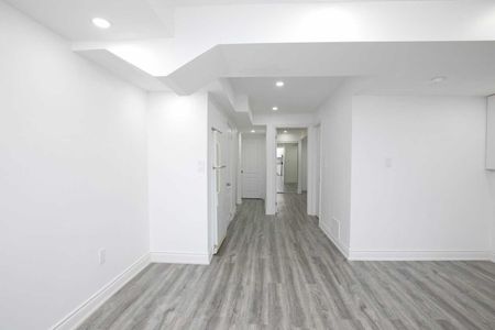 For Lease - 50 Rowland Street, Brampton, Ontario - Photo 4