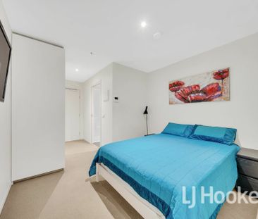 Modern Studio Apartment with Prime Location for Lease! - Photo 2