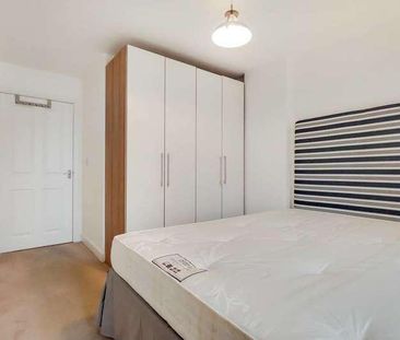 Storehouse Mews, Westferry, E14 - Photo 5