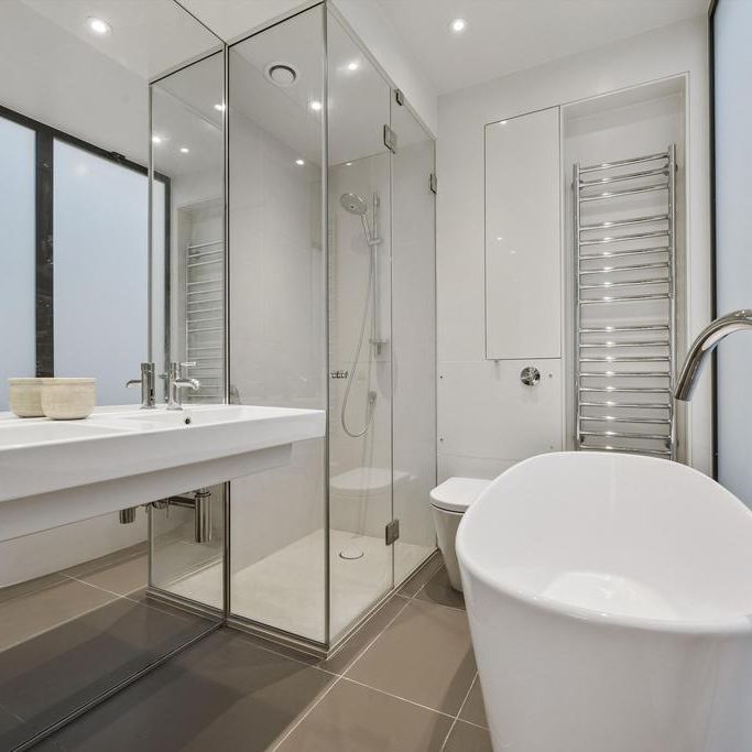 2 bedroom terraced house to rent - Photo 1