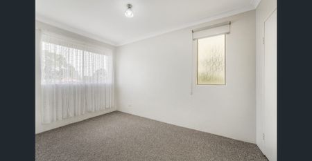 Modern Comfort & Convenience in the Heart of Macquarie Fields 10/14 Bunbury Road, Macquarie Fields 2 Bedrooms I 1 Bathroom I 1 Garage - Photo 4