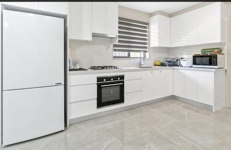 This Granny Flat is sure to impress!!! - Photo 4