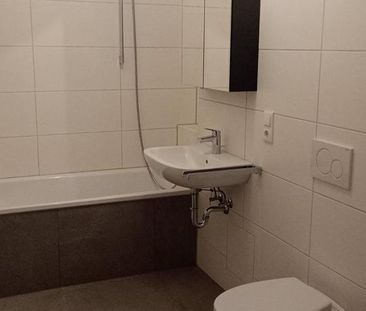 2-Zimmer-Wohnung mit Stellplatz - Erstbezug nach Renovierung - Photo 6