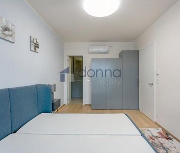 Pronájem bytu 2+kk 60 m2 - Fotografie 5