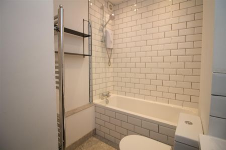 High Street, Weston, Bath - Photo 3