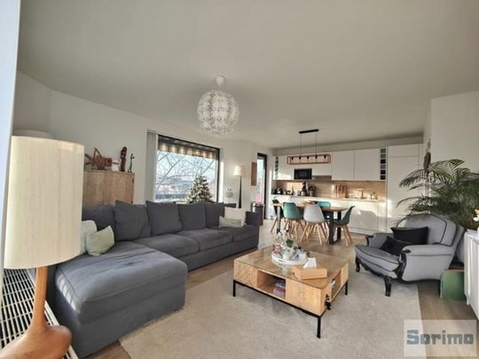 Appartement te huur - Photo 1